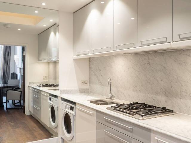 Apartment for rent in Hans Town, Greater London