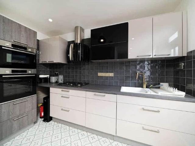 Apartment for rent in London Borough of Merton, Greater London