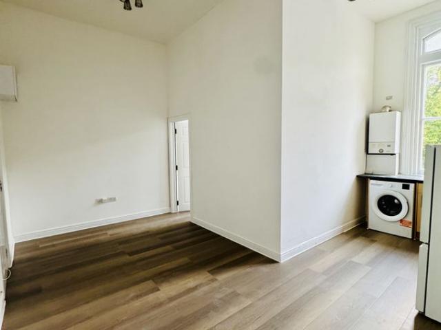 Apartment for rent in Streatham Hill, Greater London