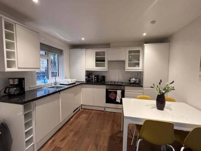 Apartment for rent in London Borough of Lambeth, Greater London