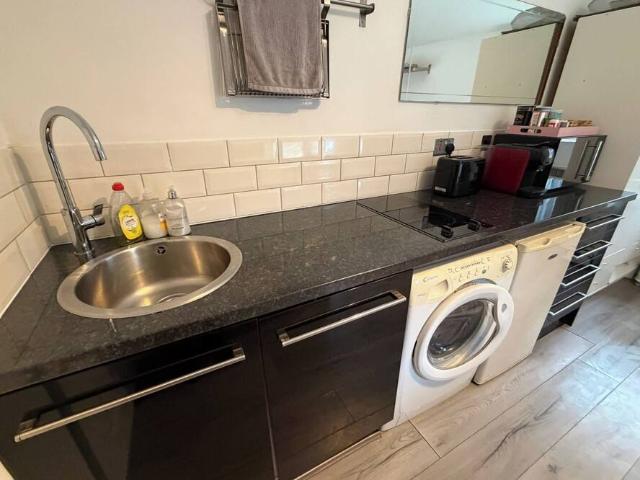 Apartment for rent in Hans Town, Greater London