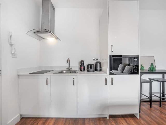 Apartment for rent in Hans Town, Greater London