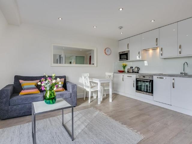 Apartment for rent in Royal Borough of Kensington and Chelsea, Greater London