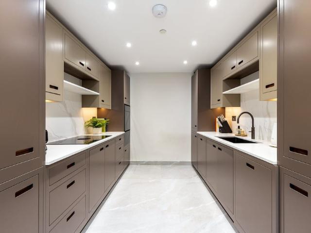 House for rent in Royal Borough of Kensington and Chelsea, Greater London