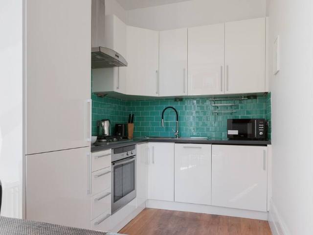 Apartment for rent in The Boltons, Greater London