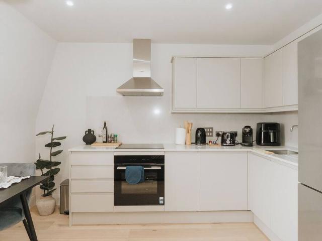 Apartment for rent in London Borough of Lambeth, Greater London