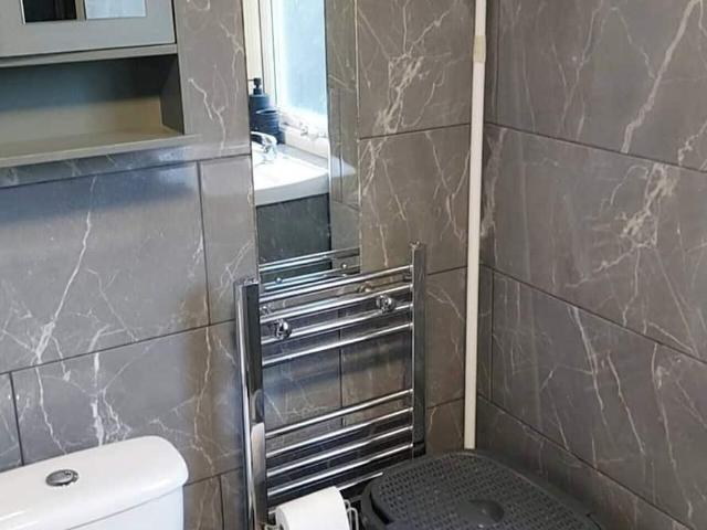 House for rent in Clapham Park, Greater London