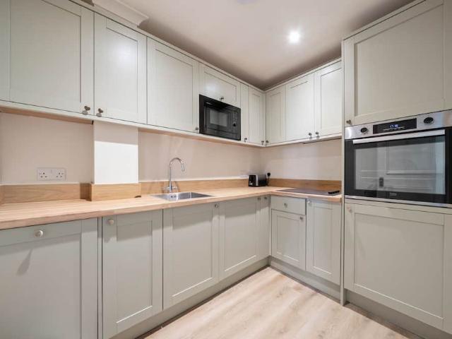 Apartment for rent in Royal Borough of Kensington and Chelsea, Greater London