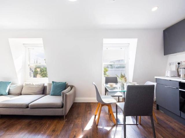 Apartment for rent in Royal Borough of Kensington and Chelsea, Greater London