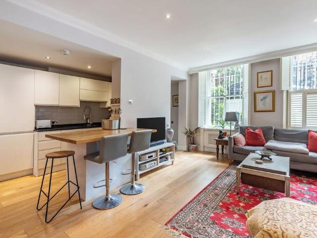 Apartment for rent in Royal Borough of Kensington and Chelsea, Greater London