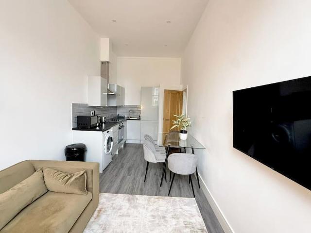 Apartment for rent in Royal Borough of Kensington and Chelsea, Greater London