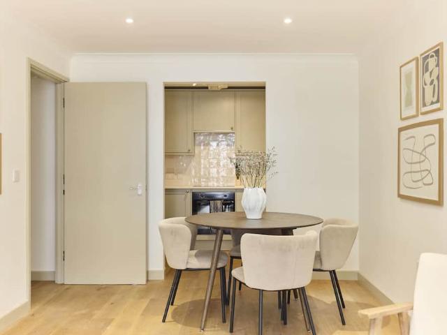 Apartment for rent in Walham Green, Greater London