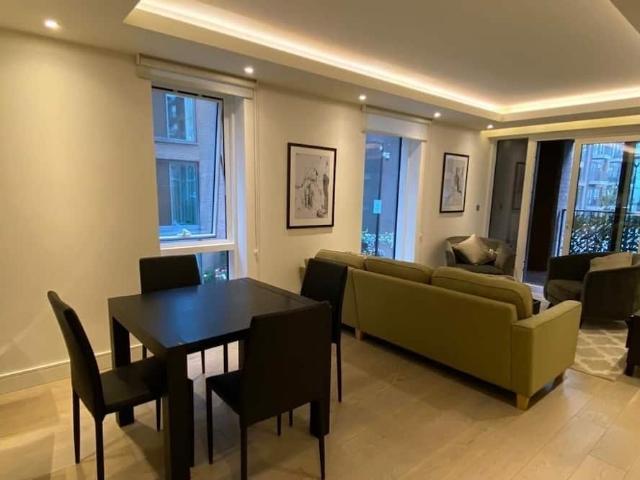 Apartment for rent in Chelsea Creek, Greater London