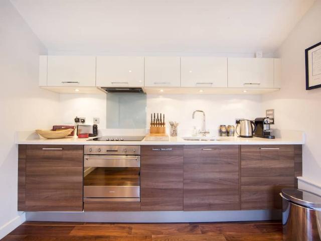 Apartment for rent in Sands End, Greater London