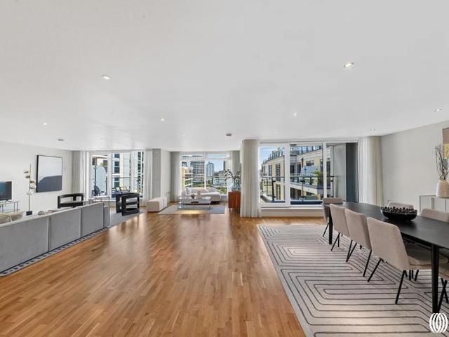 Apartment for rent in Imperial Wharf, Greater London