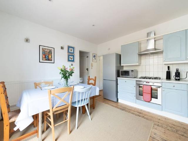 House for rent in London Borough of Hammersmith and Fulham, Greater London