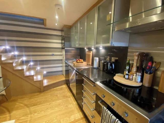 Apartment for rent in London Borough of Hammersmith and Fulham, Greater London