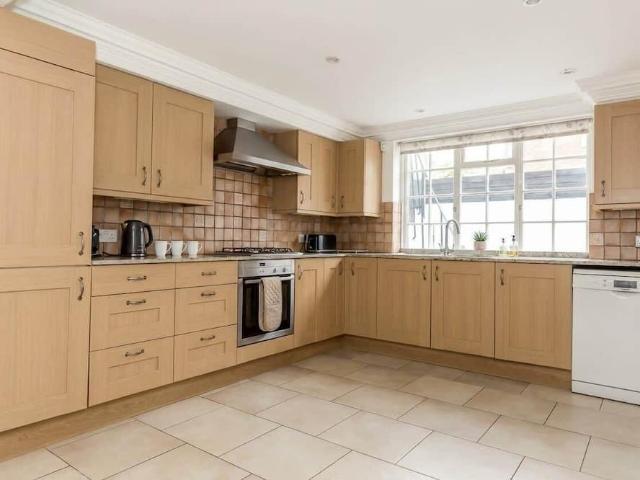 House for rent in City of Westminster, Greater London