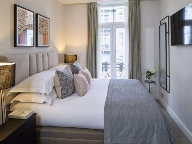 House for rent in Brompton, Greater London