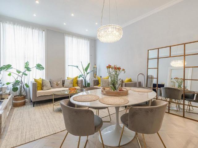 Apartment for rent in South Kensington, Greater London