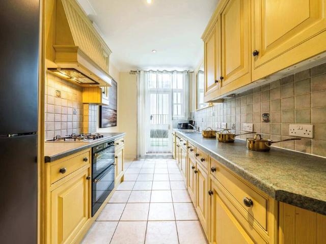 Apartment for rent in Royal Borough of Kensington and Chelsea, Greater London