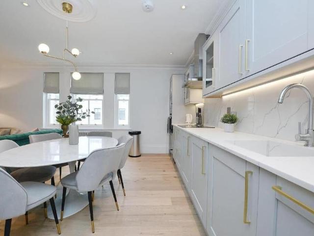 Apartment for rent in Royal Borough of Kensington and Chelsea, Greater London