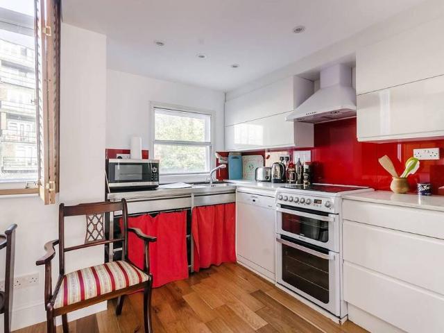 House for rent in Royal Borough of Kensington and Chelsea, Greater London