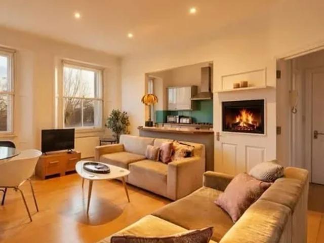 Apartment for rent in Brompton, Greater London