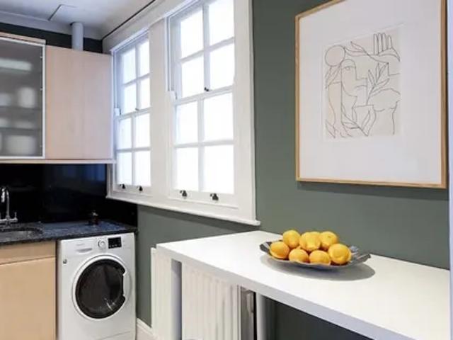 House for rent in Brompton, Greater London