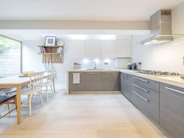 Apartment for rent in London Borough of Lambeth, Greater London