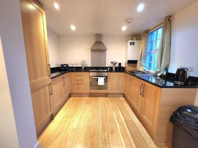 Apartment for rent in Stockwell Park, Greater London