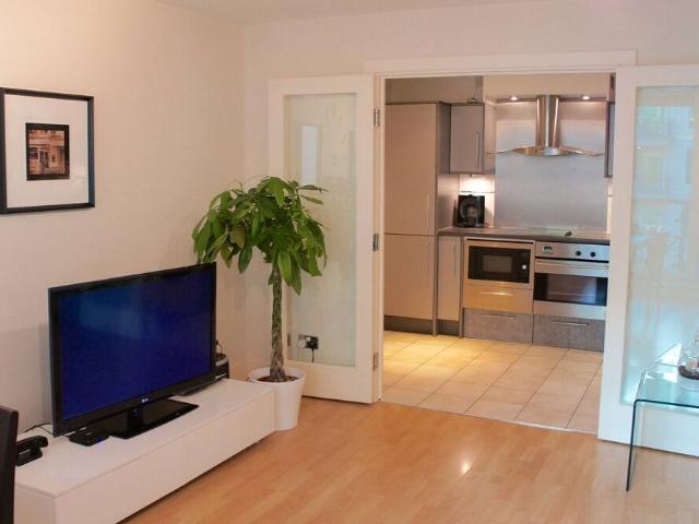 Apartment for rent in London Borough of Lambeth, Greater London