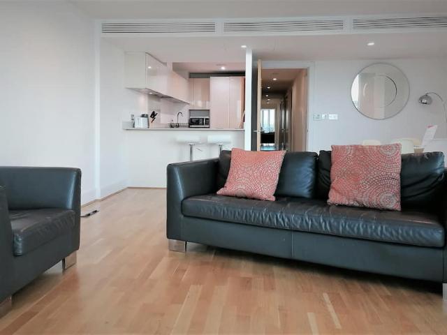 Apartment for rent in London Borough of Lambeth, Greater London