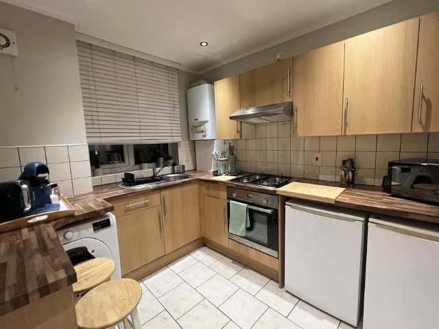 Apartment for rent in Stockwell Park, Greater London