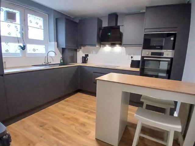 Apartment for rent in Myatt's Fields, Greater London