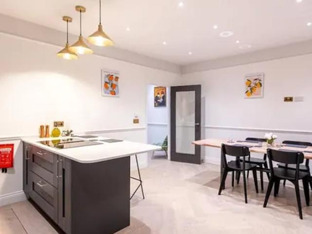 House for rent in Strawberry Hill, Greater London