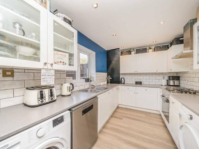 House for rent in London Borough of Hounslow, Greater London