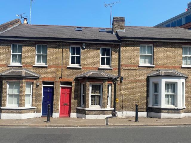 House for rent in London Borough of Richmond upon Thames, Greater London