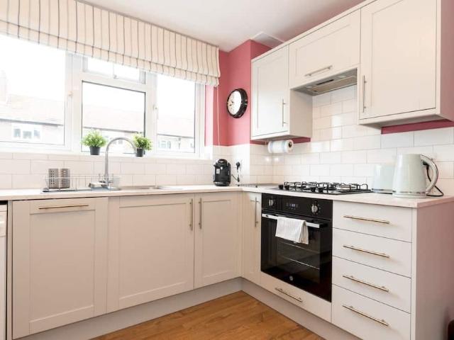 Apartment for rent in London Borough of Richmond upon Thames, Greater London