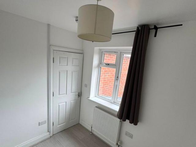 Room for rent in Hayes, Greater London