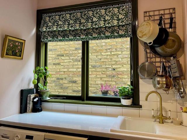 Apartment for rent in Silchester Estate, Greater London