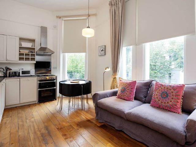 House for rent in Kensal Town, Greater London