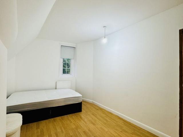 Apartment for rent in London Borough of Hammersmith and Fulham, Greater London