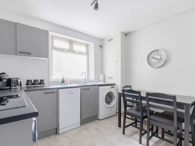 Apartment for rent in London Borough of Hammersmith and Fulham, Greater London