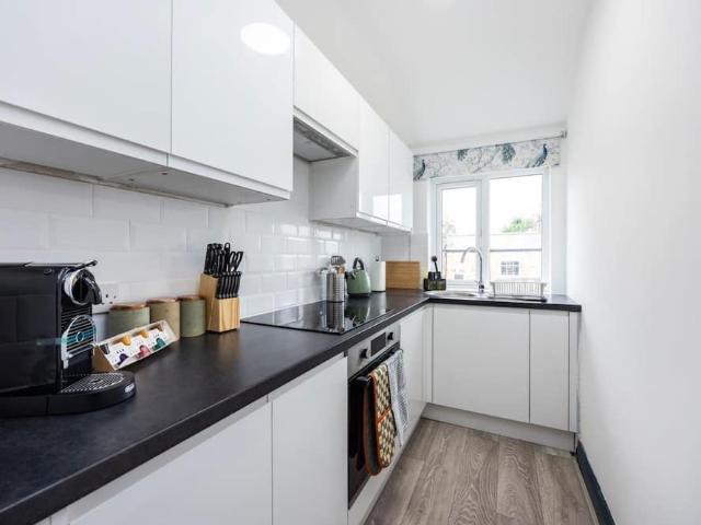 Apartment for rent in London Borough of Hammersmith and Fulham, Greater London