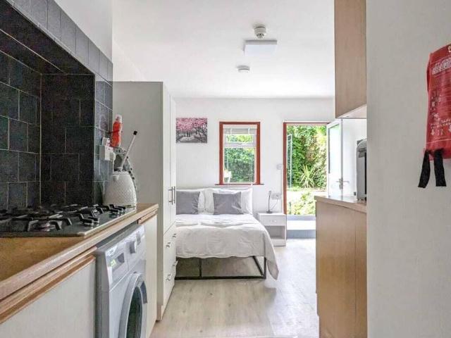 Apartment for rent in London Borough of Hammersmith and Fulham, Greater London