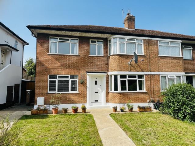 Apartment for rent in London Borough of Ealing, Hanwell