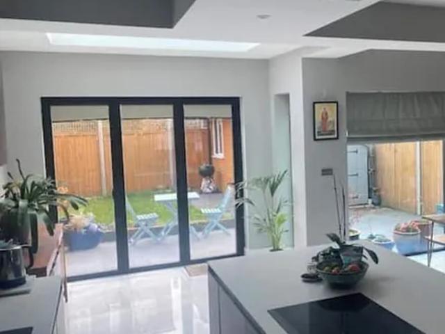 House for rent in London Borough of Ealing, Hanwell