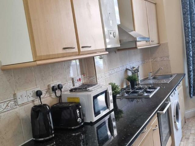Apartment for rent in London Borough of Hammersmith and Fulham, Greater London