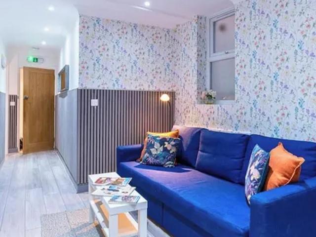 Apartment for rent in West Kensington, Greater London